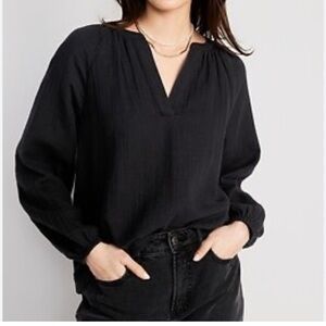 NWT Old Navy Split-Neck
Gauzy Blouse